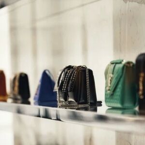 Unlisted Random Pull - No Cancellations or Refunds 🎀